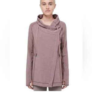Lululemon coast easy wrap jacket in heathered misty Merlot size 4